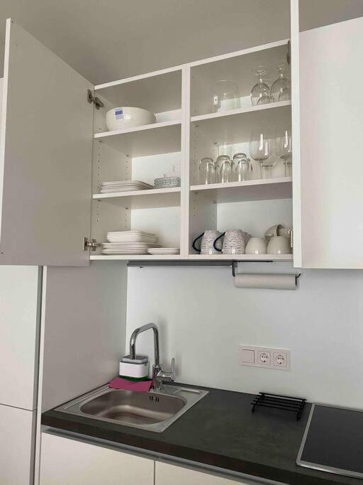 Modern Apartment Near Stadtpark ウィーン エクステリア 写真